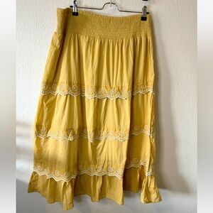 Kings Road tiered floral boho skirt